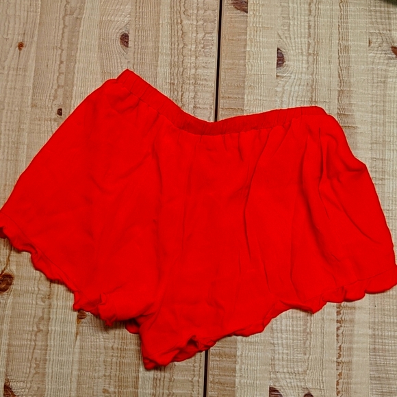 Lovers & Friends shorts - Picture 3 of 6